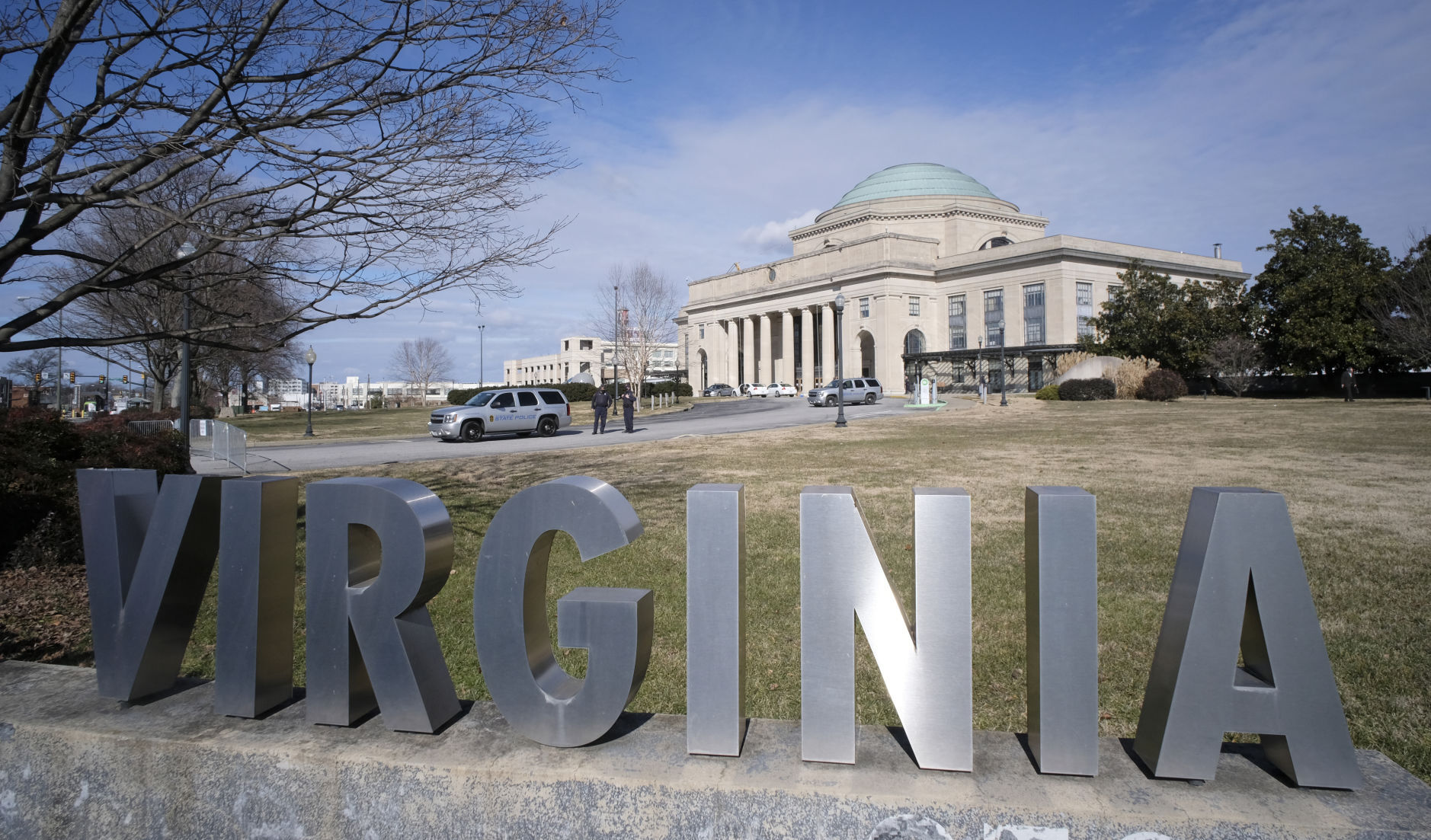 Pro-gun car rally in Richmond 2021